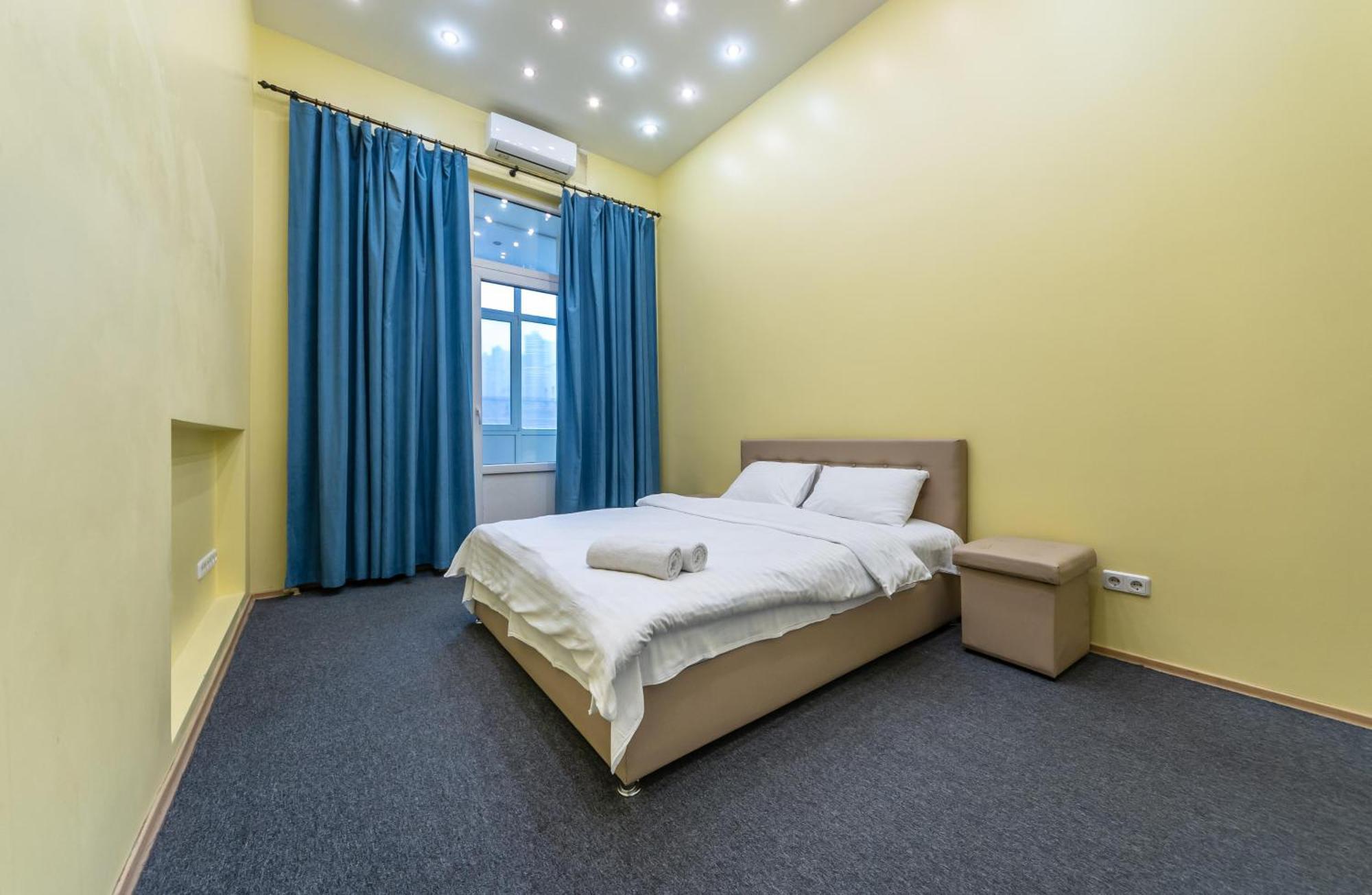 Kievacccommodation Near Gulliver 24H Self Check-In Dış mekan fotoğraf