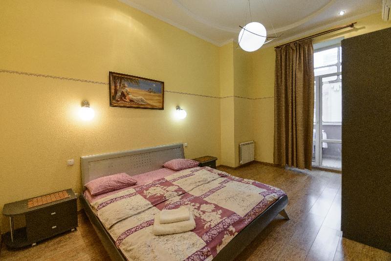 Kievacccommodation Near Gulliver 24H Self Check-In Dış mekan fotoğraf